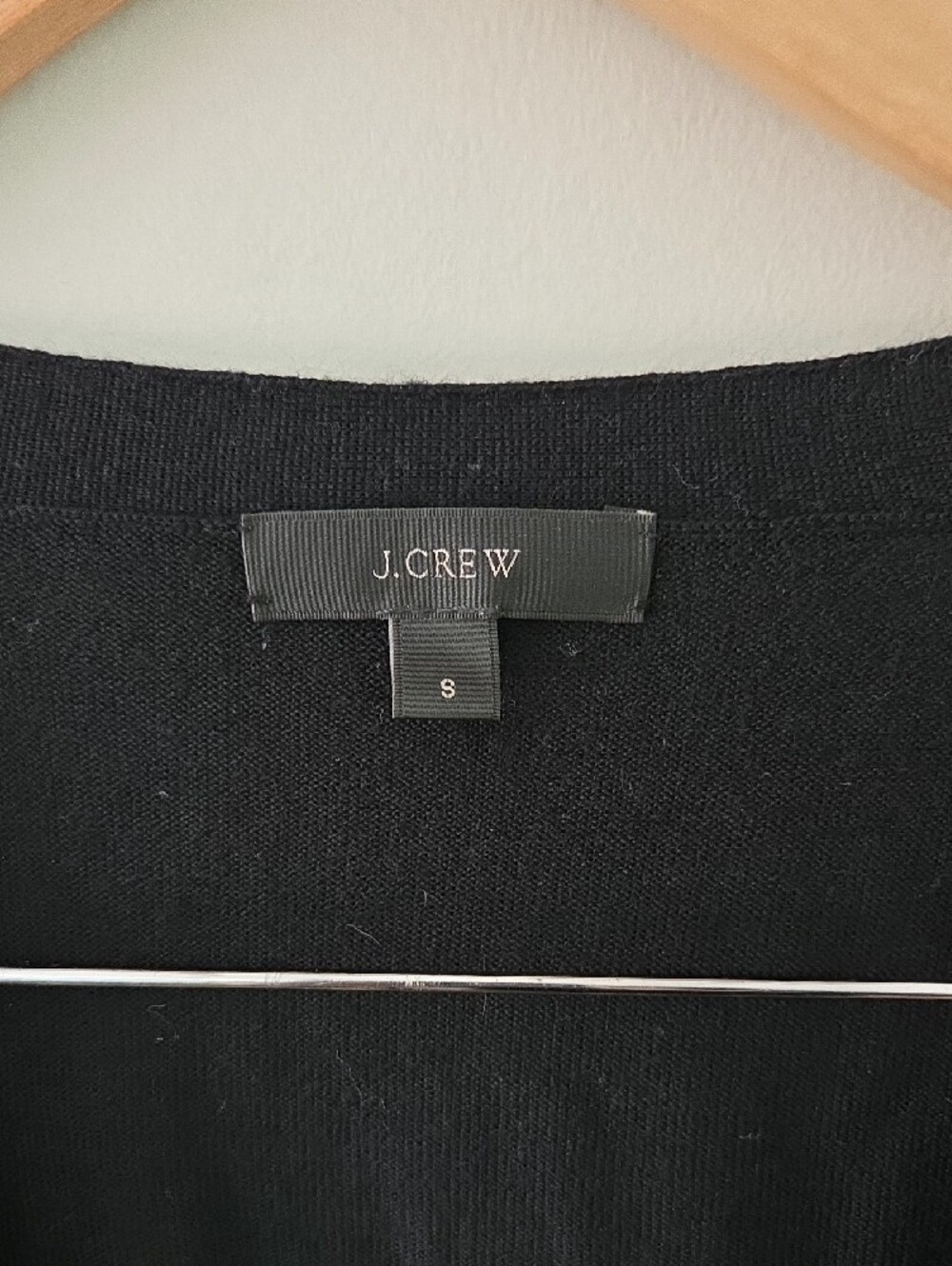 J. Crew 100% Merino Wool Black V-Neck Button Front Cardigan with Pockets - Picture 2 of 9